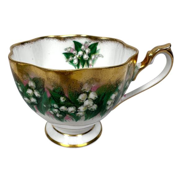 Vintage Queen Anne Lily of The Valley Cup and Saucer White Heavy Gold Gilt China - Picture 2 of 11